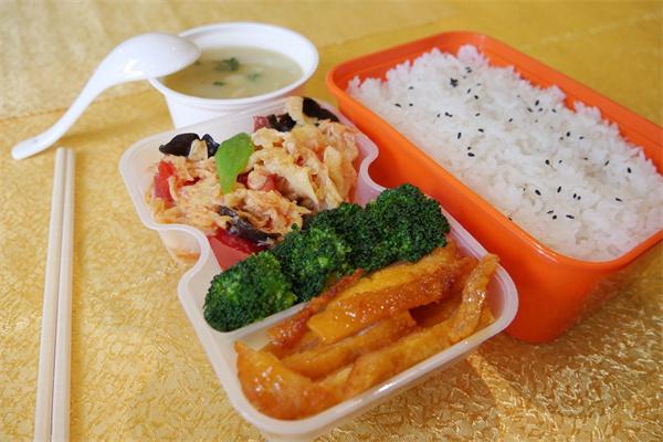 俏亿佳快餐