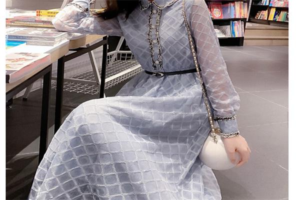 春秀女装产品 门店图片