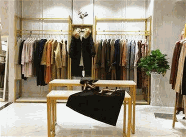 全城热恋服装店产品 门店图片