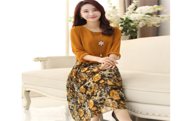 春天服饰产品 门店图片