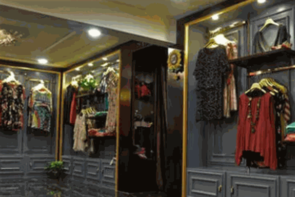 全城热恋服装店产品 门店图片