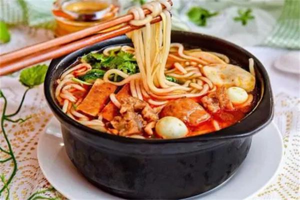 俏阿蛮土豆粉