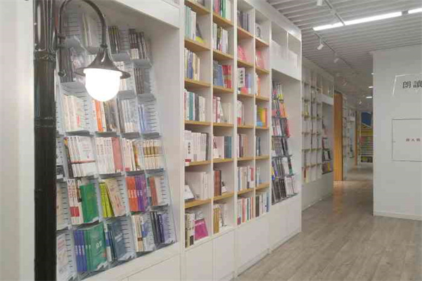 京广书城产品 门店图片
