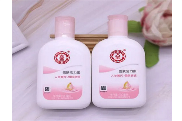 大宝护肤品产品 门店图片