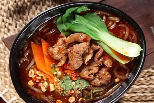 传奇酸辣粉烧烤产品 门店图片