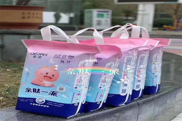 亲派纸尿裤产品 门店图片