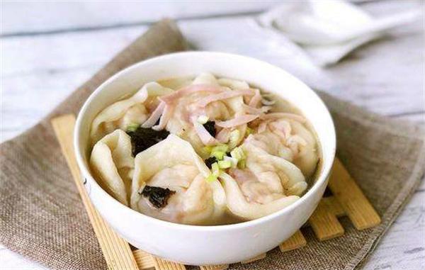 开小馄饨店怎样？苏小婉馄饨盈利丰厚简单经营