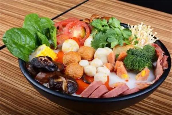 德星麻辣烫产品 门店图片