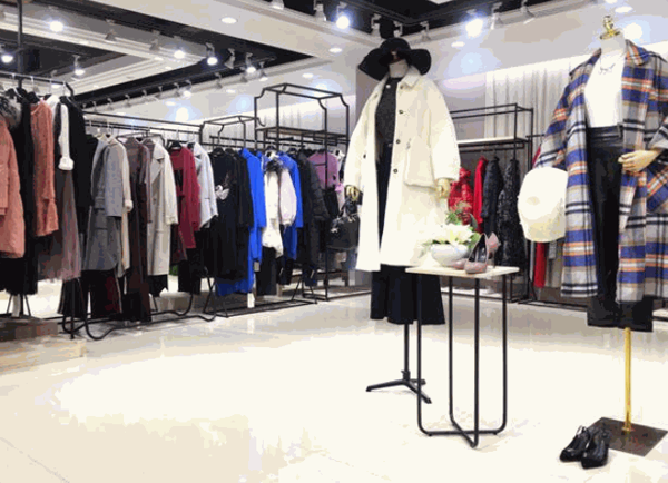 宠爱女人女装产品 门店图片