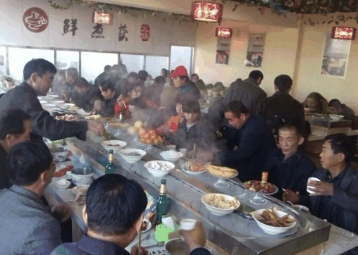 鲜煮艺自助旋转小火锅