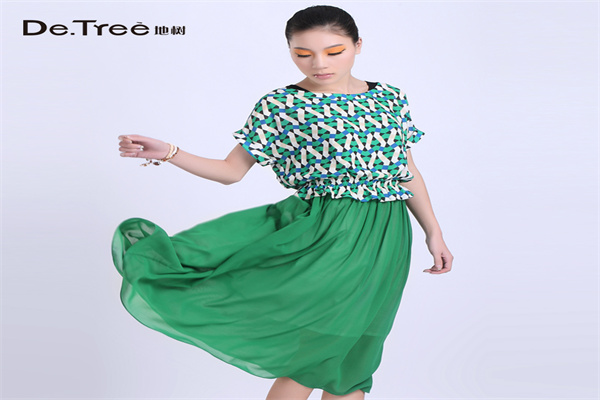 地树女装产品 门店图片