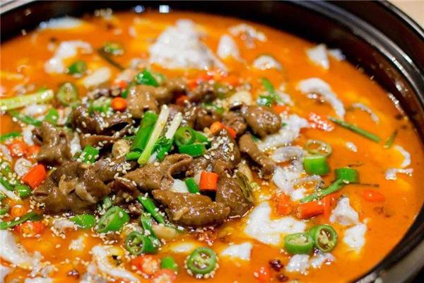 酸菜鱼店生意惨淡，三招让它起死回生