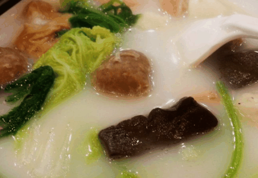 小亮骨汤麻辣烫