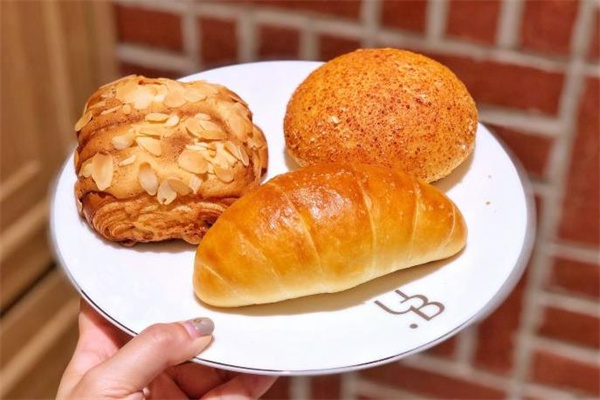 光明优焙面包产品 门店图片