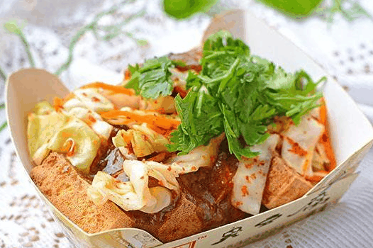 掴足臭豆腐