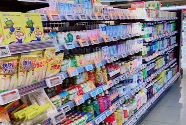果果零食店产品 门店图片