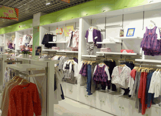 好田童装产品 门店图片