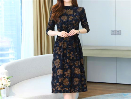 3n女装产品 门店图片