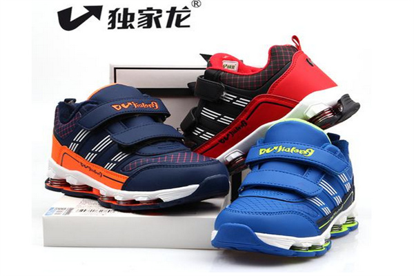 独家龙童鞋产品 门店图片