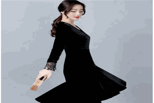 敏子服饰