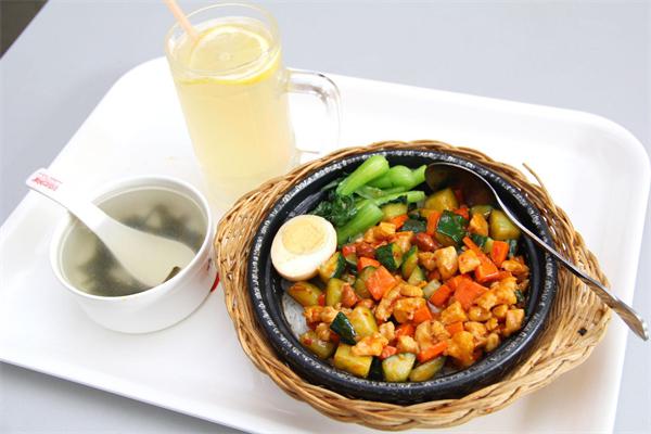 开心老婆煲仔饭