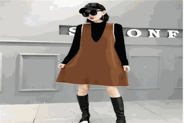 敏子服饰