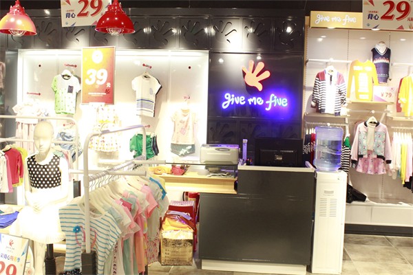 捷米梵童装产品 门店图片