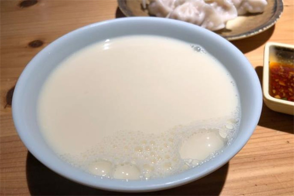岚谷婆媳