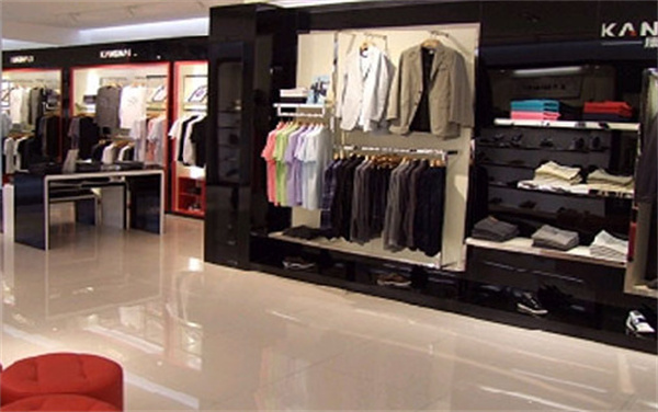 康奈服饰产品 门店图片