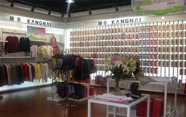 康奈服饰产品 门店图片