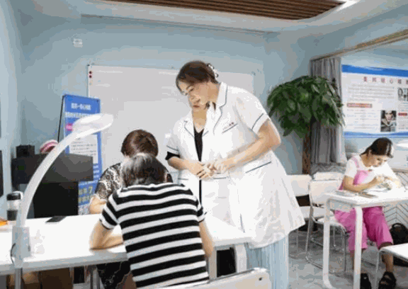 美邦铭心美牙加盟