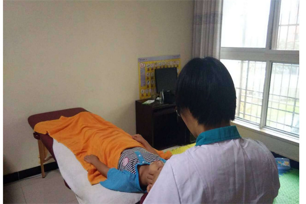 恩贝儿小儿推拿产品 门店图片