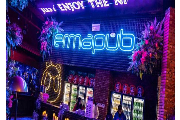 贰麻小酒馆产品 门店图片