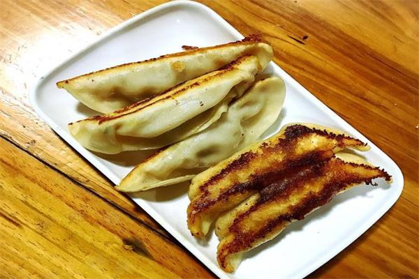 老家锅贴