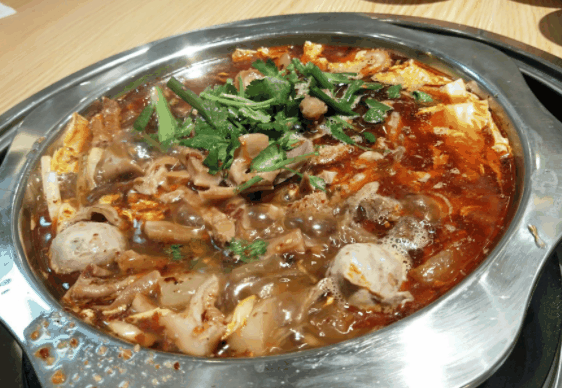 大草原牛肉牛杂火锅