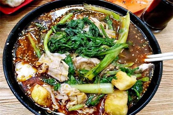 老家戴记麻辣烫产品 门店图片
