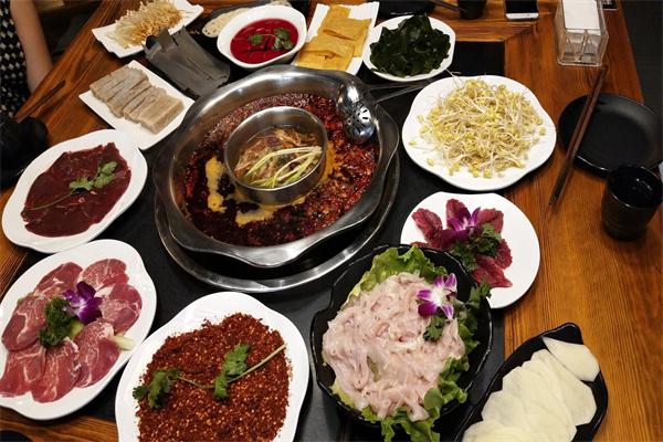 椒上椒火锅产品 门店图片