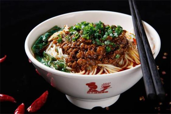 老太婆摊摊面产品 门店图片