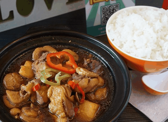 上吉铺黄焖鸡