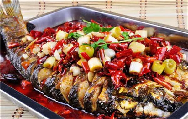 小鱼夫小份烤鱼需要满足什么条件？