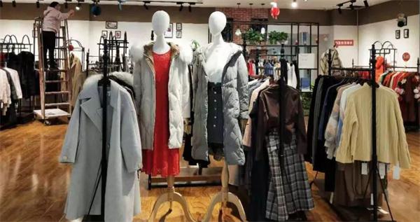 快购女装产品 门店图片