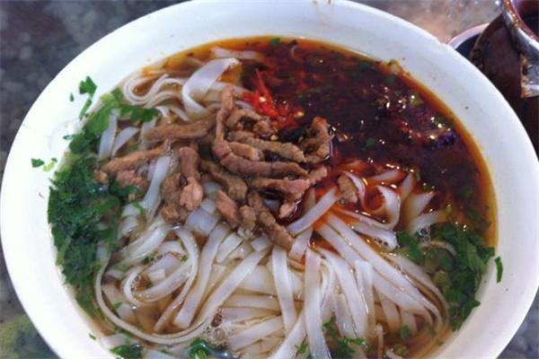 漓江春粉面馆