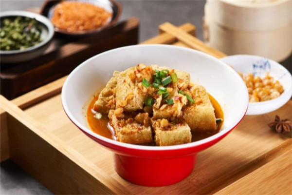 鲁枝儿成都小吃集产品 门店图片