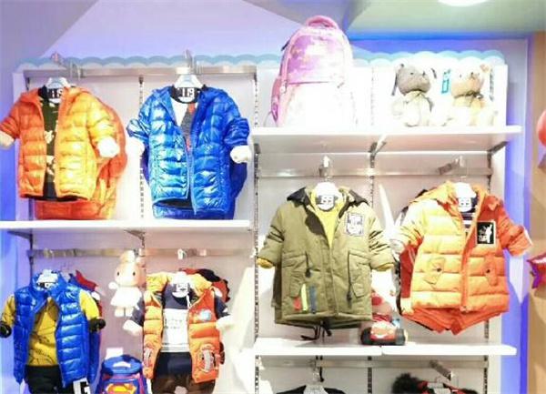 快乐热带鱼童装产品 门店图片