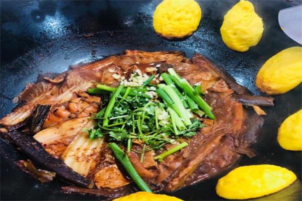 李记铸铁锅炖鱼产品 门店图片