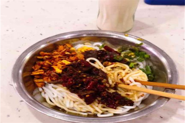 李氏紫竹林卤粉产品 门店图片