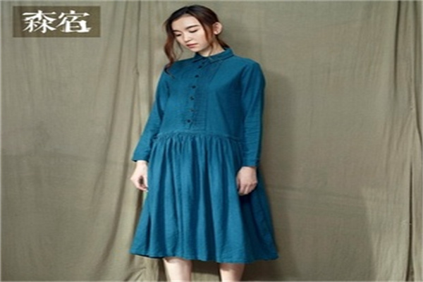 森宿女装产品 门店图片