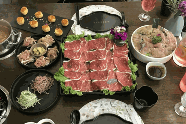美炉火锅产品 门店图片