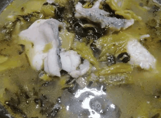 酸得起无骨酸菜鱼