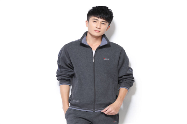 普趣良品服饰产品 门店图片